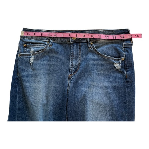 Articles Of Society Sarah Distressed Skinny Jeans - Size 28 - Picture 7 of 13